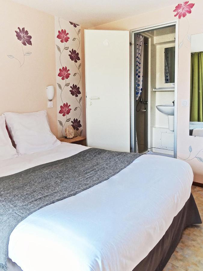 Du Cote De Chez Sam Hotel Andelaroche Ngoại thất bức ảnh